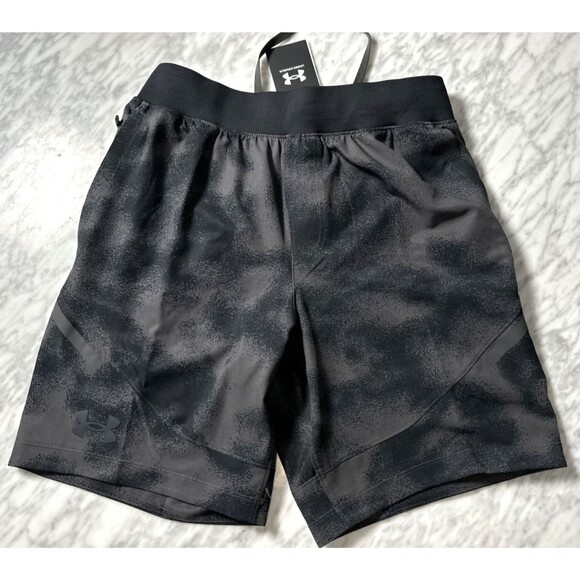 Under Armour UA Unstoppable Knit Shorts Gray Black 1370378 010 NEW Men's Medium